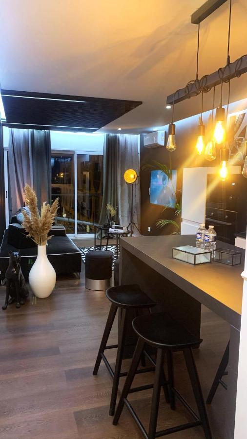 Appartement Vue Port Et Acces Direct Mer, Centre Ville De La Grande Motte Pres De Montpellier Εξωτερικό φωτογραφία