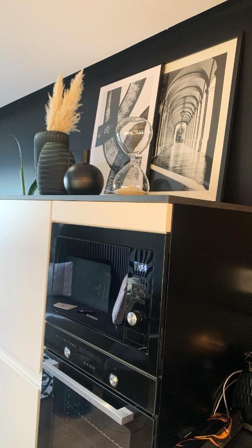 Appartement Vue Port Et Acces Direct Mer, Centre Ville De La Grande Motte Pres De Montpellier Εξωτερικό φωτογραφία